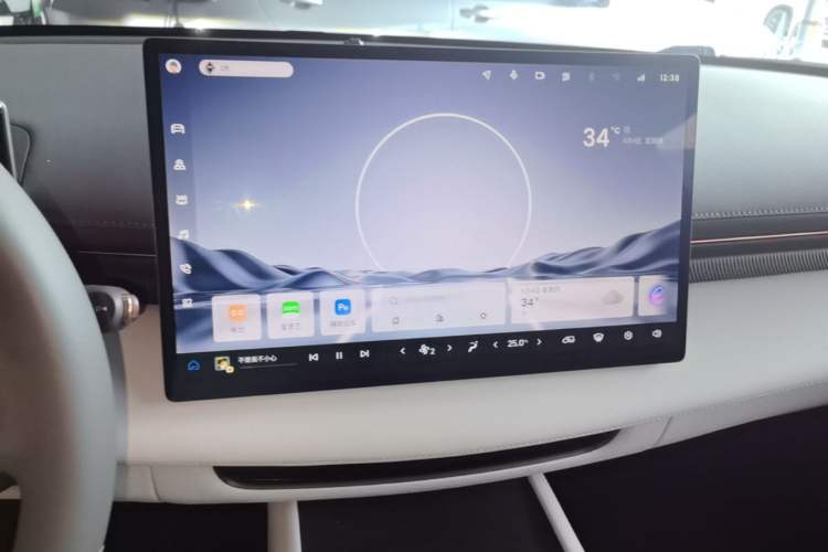 Used Baojun Enjoy 2025 All-Electric 600km Luxury Edition Audio And AC Panel