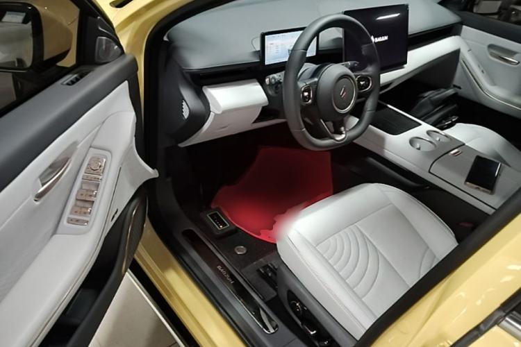 Used Baojun Enjoy 2025 Plug-in Hybrid 140km Luxury Edition Driver Seat