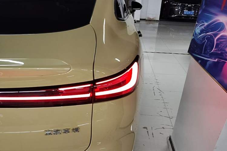 Used Baojun Enjoy 2025 Plug-in Hybrid 140km Luxury Edition Exterior 3