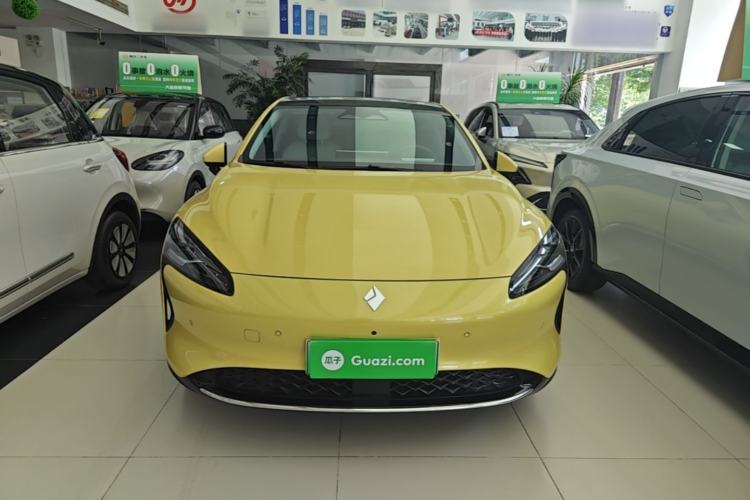 Used Baojun Enjoy 2025 All-Electric 600km Luxury Edition Front