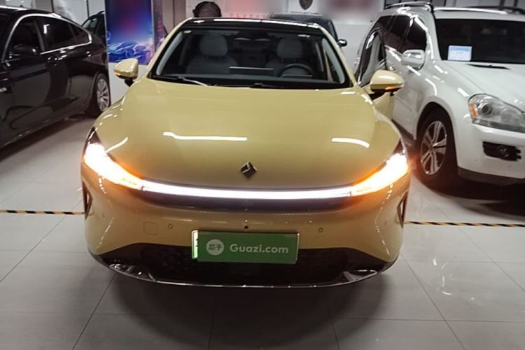 Used Baojun Enjoy 2025 Plug-in Hybrid 140km Luxury Edition Front