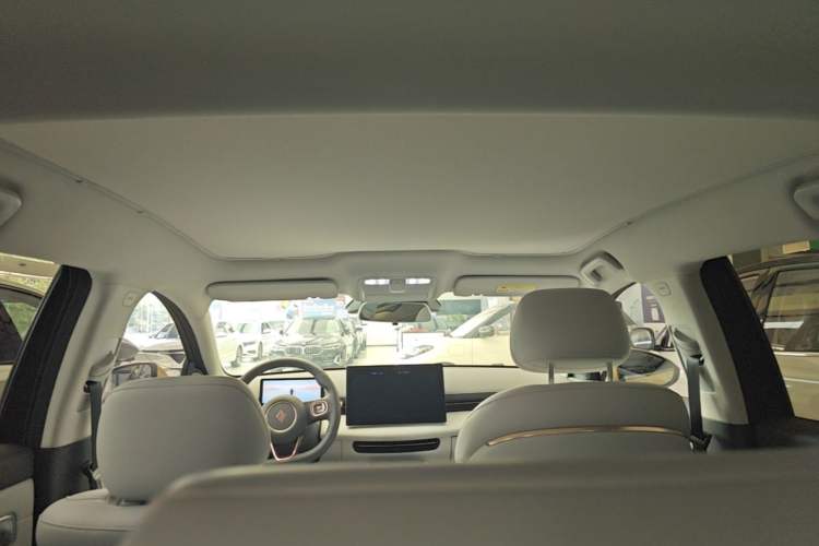 Used Baojun Enjoy 2025 All-Electric 600km Luxury Edition Headliner