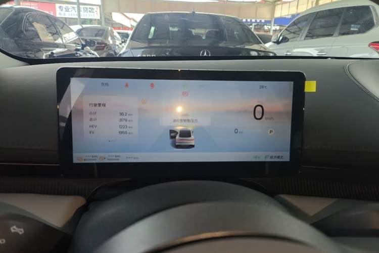 Used Baojun Enjoy 2025 Plug-in Hybrid 140km Luxury Edition Instrument Cluster