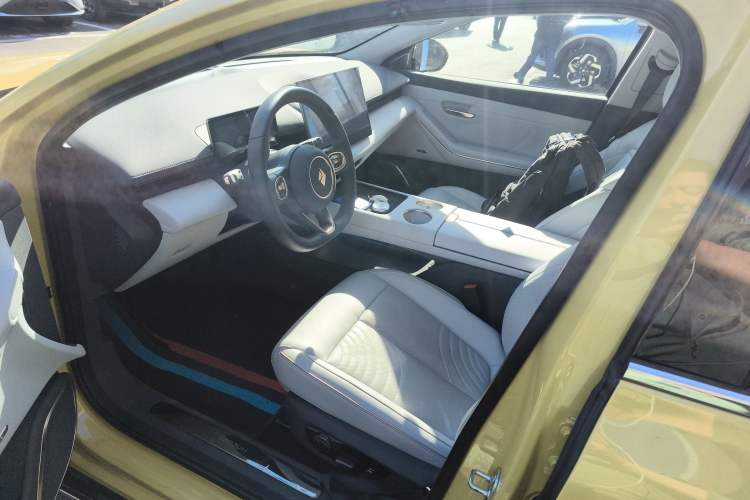 Used Baojun Enjoy 2025 Plug-in Hybrid 140km Luxury Edition Left Front Seat