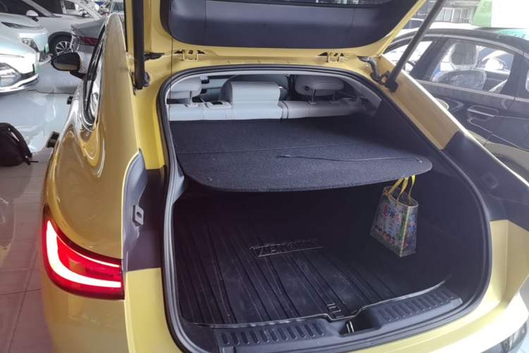 Used Baojun Enjoy 2025 All-Electric 600km Luxury Edition Trunk