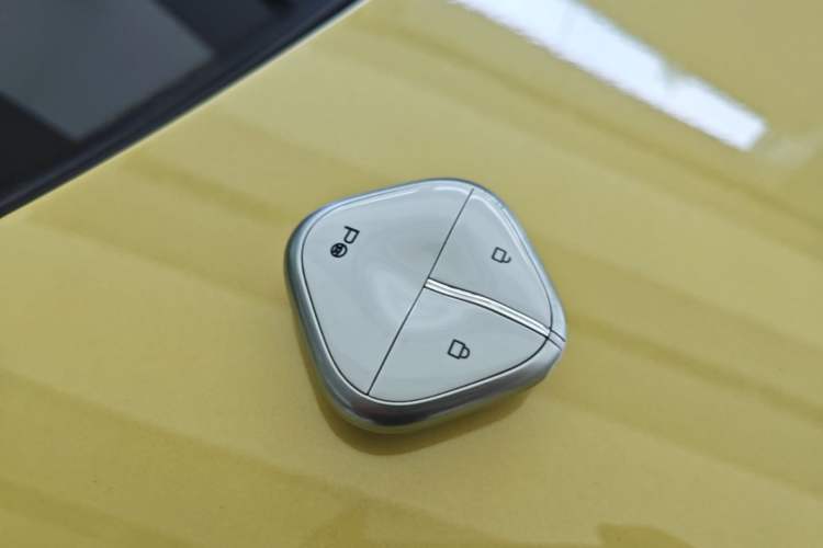 Used Baojun Enjoy 2025 All-Electric 600km Luxury Edition Vehicle Key