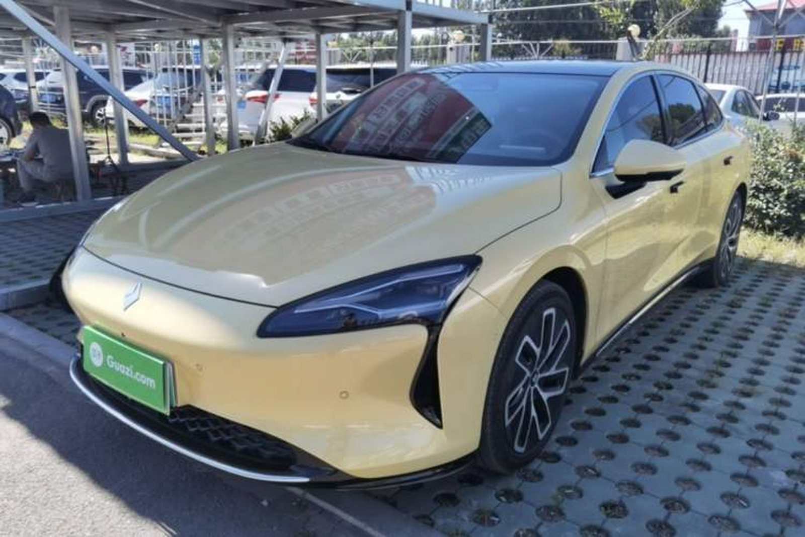 Фото Baojun с площадки