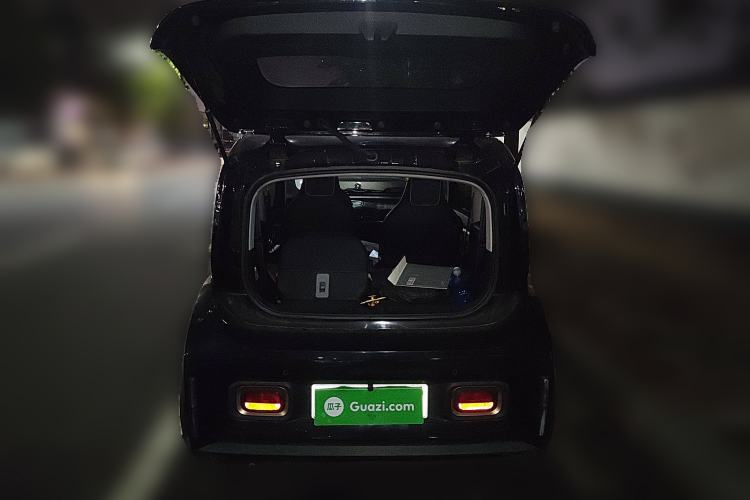 Used Baojun KiWi EV 2022 Designer Lite Edition Ternary Lithium Trunk