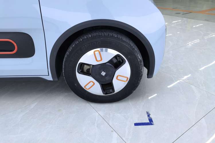 Used Baojun KiWi EV 2022 Artist Lite Edition Lithium Iron Phosphate Left Rear Wheel Hub