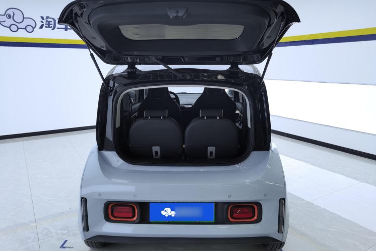 Used Baojun KiWi EV 2022 Artist Lite Edition Lithium Iron Phosphate Trunk