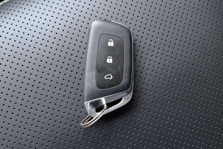 Used Baojun KiWi EV 2022 Artist Lite Edition Lithium Iron Phosphate Vehicle Key