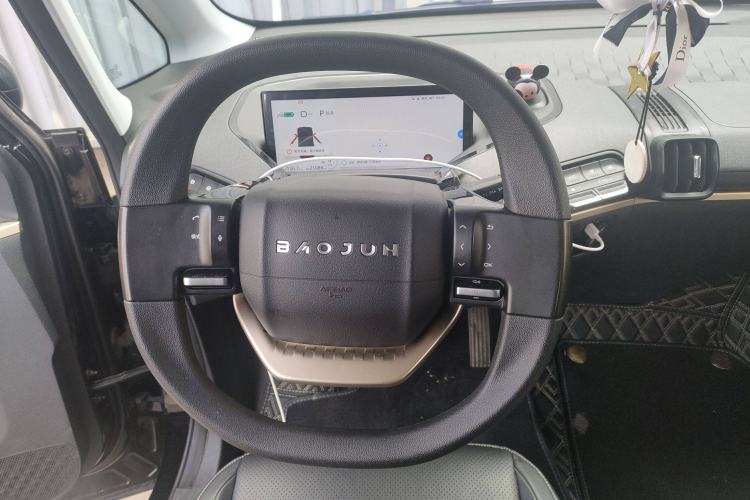 Used Baojun KiWi EV 2021 Designer Ternary Lithium Steering Wheel