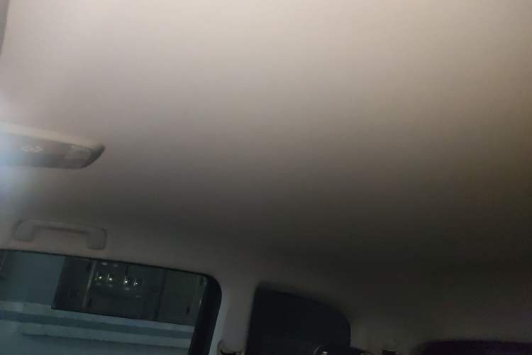 Used Baojun KiWi EV 2021 Designer Lithium Iron Phosphate Headliner