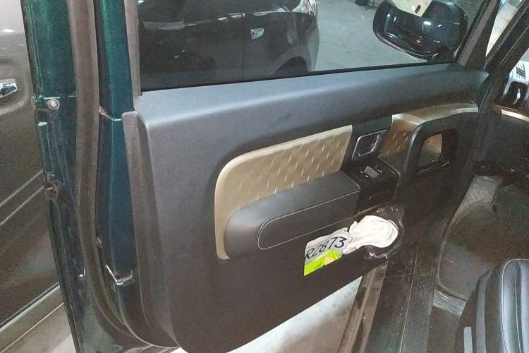 Used Baojun KiWi EV 2022 Artist Lite Edition Ternary Lithium Interior 8