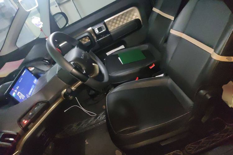 Used Baojun KiWi EV 2021 Designer Lithium Iron Phosphate Left Front Seat