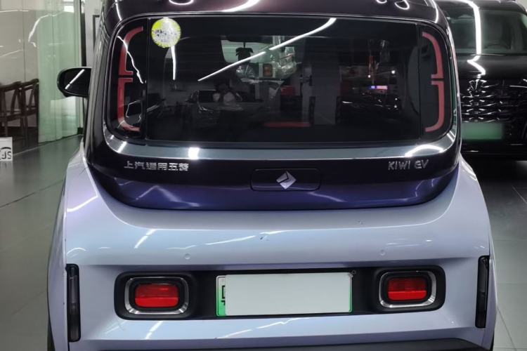 Used Baojun KiWi EV 2023 Smart Luxury Edition Ternary Lithium Exterior 4