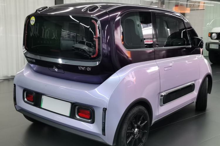 Used Baojun KiWi EV 2023 Smart Luxury Edition Ternary Lithium Exterior 5