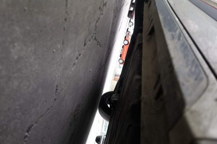 Used Baojun KiWi EV 2021 Artist Model Ternary Lithium Right Side Sill