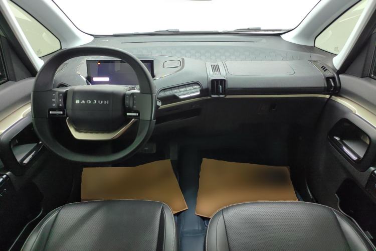 Used Baojun KiWi EV 2021 Artist Model Ternary Lithium Center Console