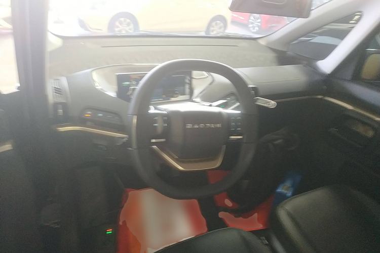 Used Baojun KiWi EV 2021 Designer Ternary Lithium Center Console