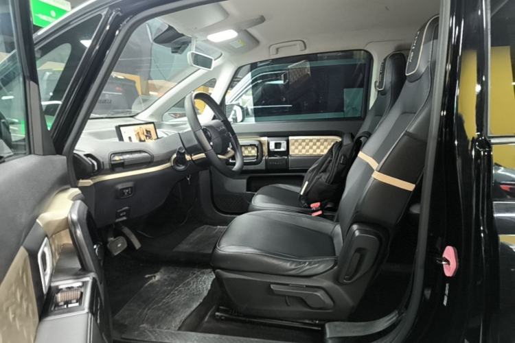 Used Baojun KiWi EV 2021 Designer Ternary Lithium Driver Seat