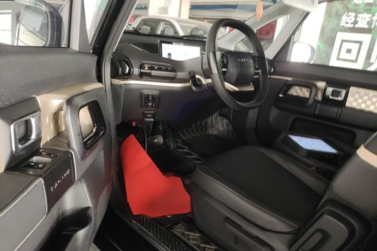 Used Baojun KiWi EV 2021 Artist Model Ternary Lithium Driver Seat