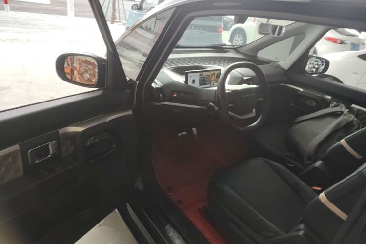 Used Baojun KiWi EV 2021 Artist Model Ternary Lithium Driver Seat