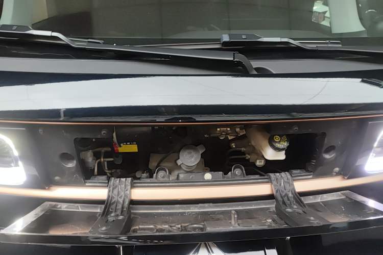 Used Baojun KiWi EV 2021 Artist Model Ternary Lithium Engine Bay