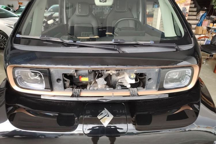 Used Baojun KiWi EV 2021 Artist Model Ternary Lithium Engine Bay