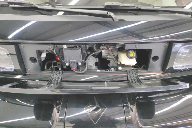 Used Baojun KiWi EV 2021 Artist Model Ternary Lithium Engine Bay