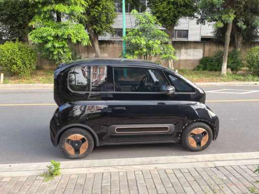 Used Baojun KiWi EV 2021 Artist Model Lithium Iron Phosphate Exterior 1