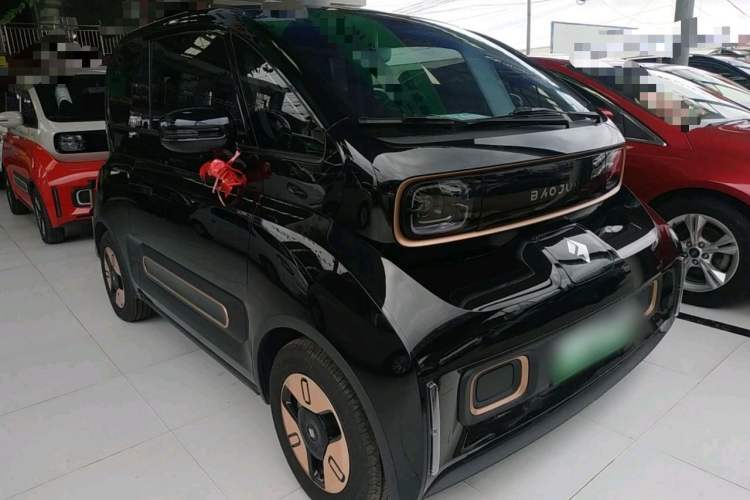 Used Baojun KiWi EV 2021 Artist Model Ternary Lithium Exterior 2