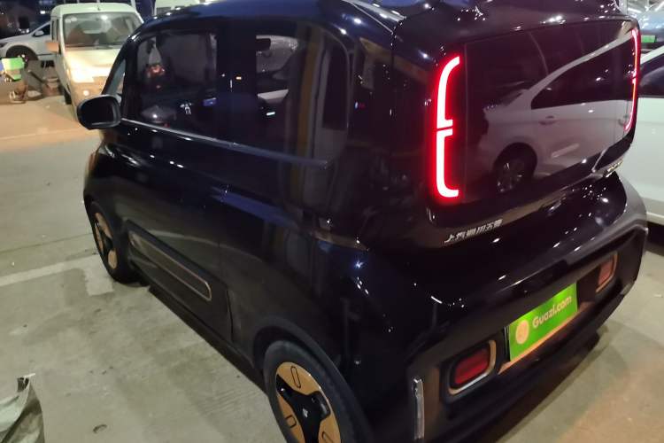 Used Baojun KiWi EV 2021 Artist Model Lithium Iron Phosphate Exterior 2