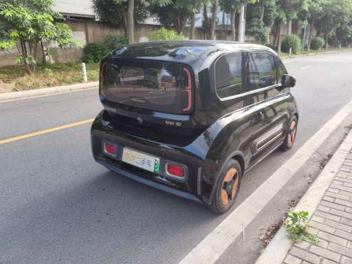 Used Baojun KiWi EV 2021 Artist Model Lithium Iron Phosphate Exterior 4