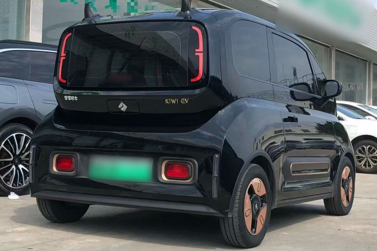 Used Baojun KiWi EV 2021 Designer Lithium Iron Phosphate Exterior 4