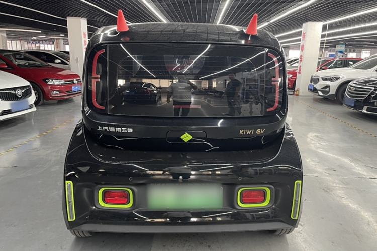 Used Baojun KiWi EV 2021 Artist Model Lithium Iron Phosphate Exterior 4