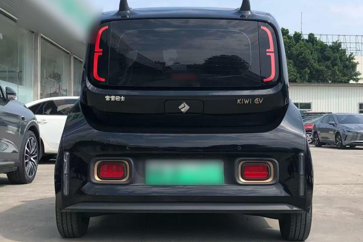 Used Baojun KiWi EV 2021 Designer Lithium Iron Phosphate Exterior 5