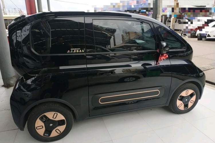 Used Baojun KiWi EV 2021 Artist Model Ternary Lithium Exterior 5