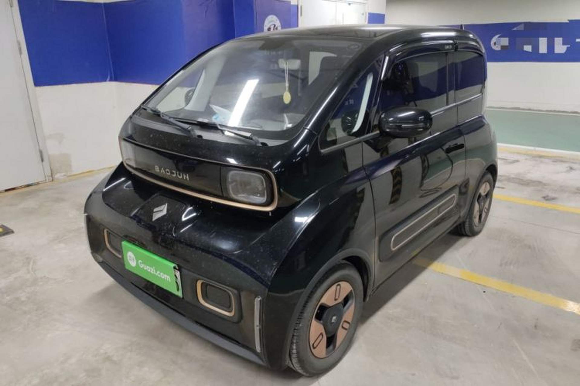 Used Baojun KiWi EV 2021 Artist Model Ternary Lithium Front Left 45 Deg