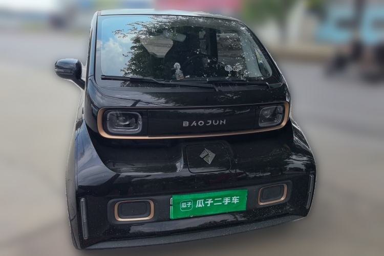Used Baojun KiWi EV 2021 Artist Model Ternary Lithium Front