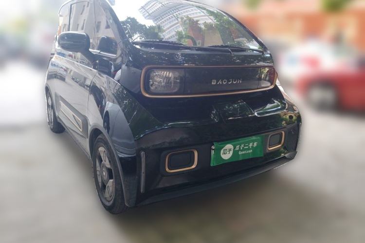 Used Baojun KiWi EV 2021 Designer Lithium Iron Phosphate Front Right 45 Deg