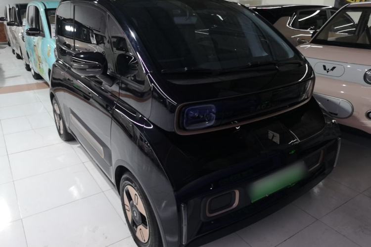 Used Baojun KiWi EV 2021 Artist Model Lithium Iron Phosphate Front Right 45 Deg