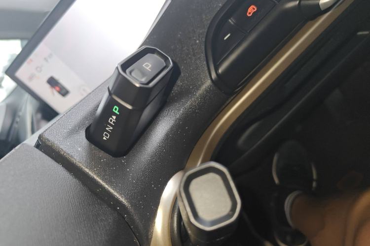 Used Baojun KiWi EV 2021 Designer Lithium Iron Phosphate Gear Lever