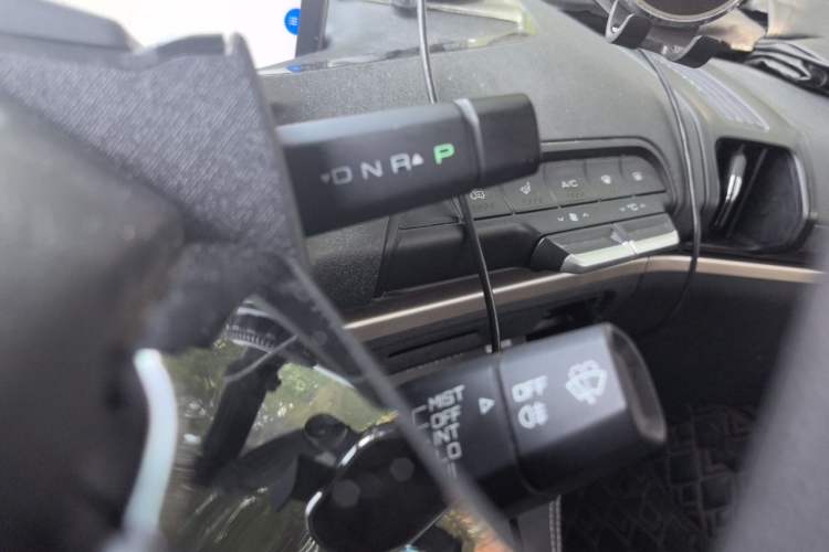 Used Baojun KiWi EV 2021 Artist Model Lithium Iron Phosphate Gear Lever