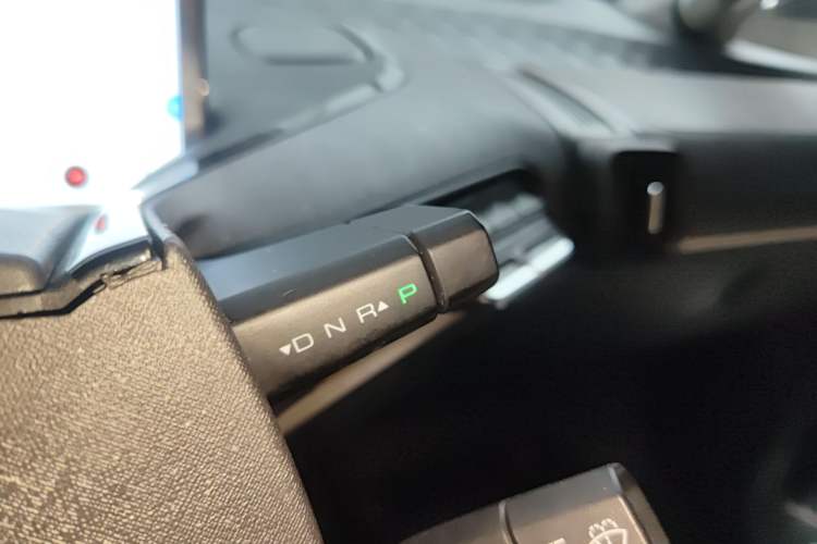 Used Baojun KiWi EV 2021 Artist Model Ternary Lithium Gear Lever