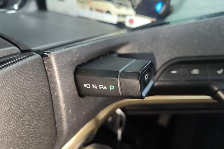 Used Baojun KiWi EV 2021 Designer Ternary Lithium Gear Lever