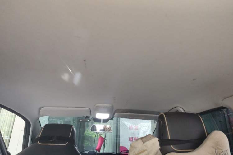 Used Baojun KiWi EV 2021 Designer Lithium Iron Phosphate Headliner