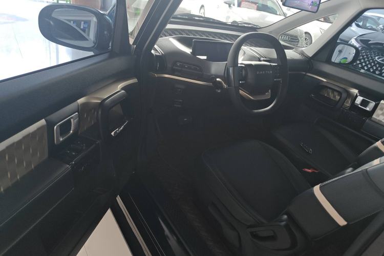 Used Baojun KiWi EV 2021 Designer Lithium Iron Phosphate Interior 2