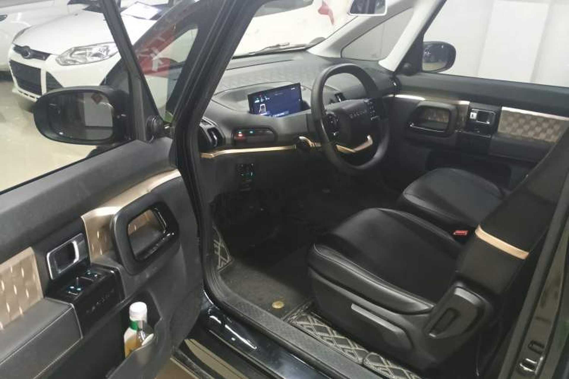 Used Baojun KiWi EV 2021 Artist Model Ternary Lithium Interior 3