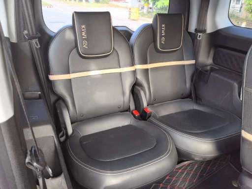 Used Baojun KiWi EV 2021 Artist Model Lithium Iron Phosphate Interior 5